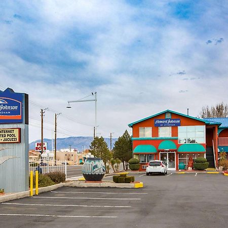 Sandia Peak Inn Old Town Abq, A Howard Johnson By Wyndham 阿尔伯克基 外观 照片
