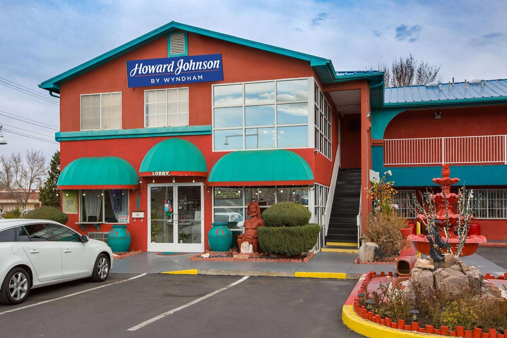 Sandia Peak Inn Old Town Abq, A Howard Johnson By Wyndham 阿尔伯克基 外观 照片
