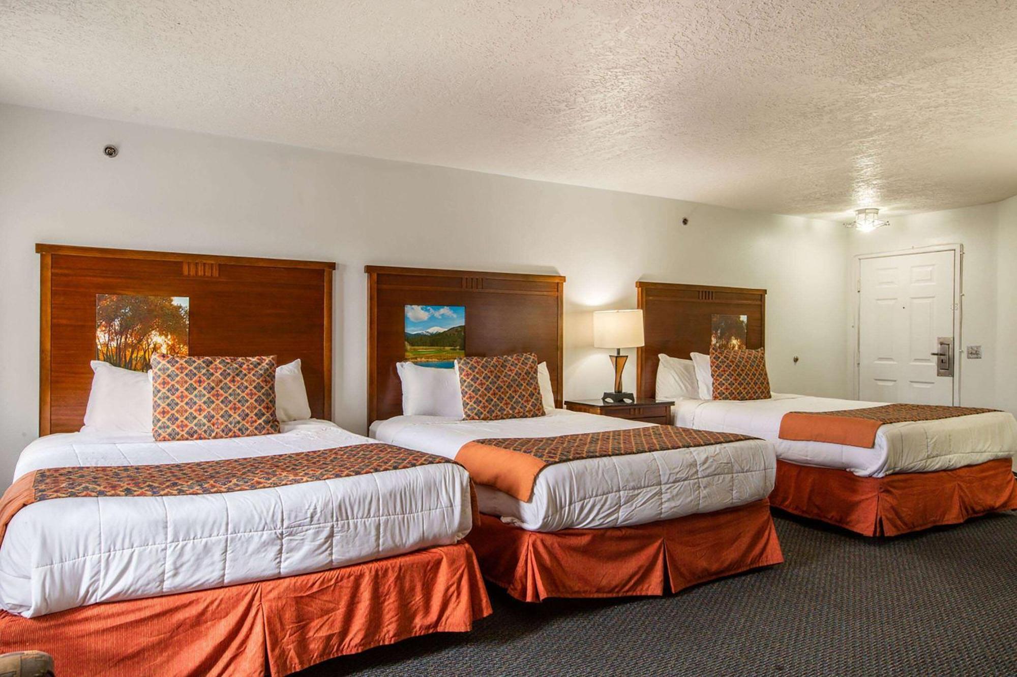 Sandia Peak Inn Old Town Abq, A Howard Johnson By Wyndham 阿尔伯克基 外观 照片