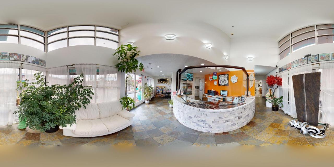 Sandia Peak Inn Old Town Abq, A Howard Johnson By Wyndham 阿尔伯克基 外观 照片